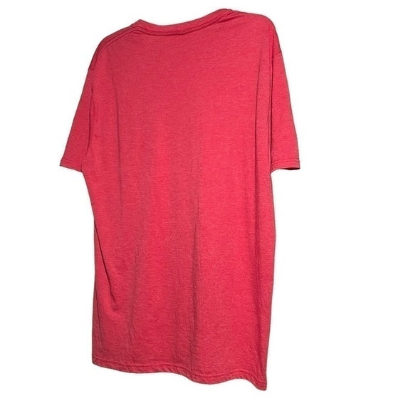 Polaris Retro Star TShirt  - Size Large Round Neck
• Sport your love for Polaris - Picture 2 of 6